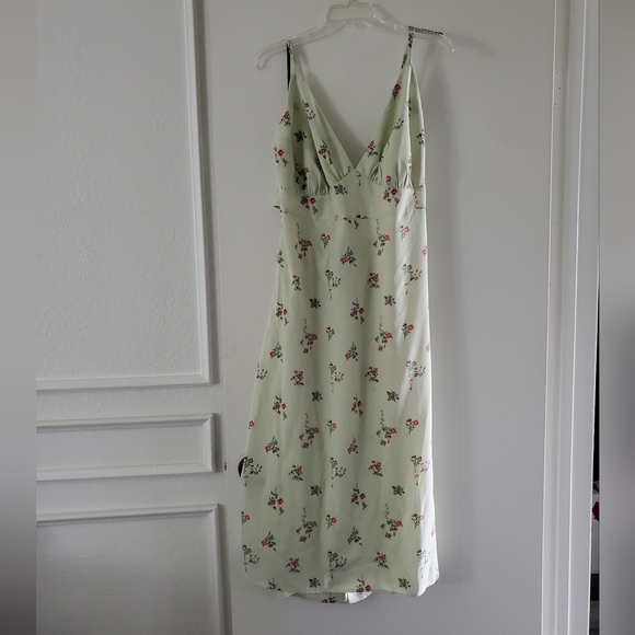 NWT FOREVER 21 PLUS DRESS 2X - Picture 5 of 7